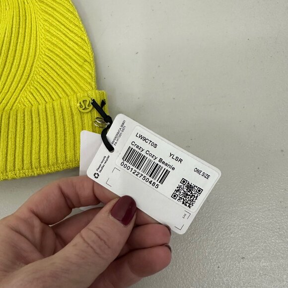 Lululemon Crazy Cozy Merino Wool Blend Knit Beanie Hat Cap LW9CT0S Womens OS NEW